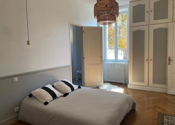 ヴィラ Domaine De La Mouleyre A Cenac Proche Bordeaux *